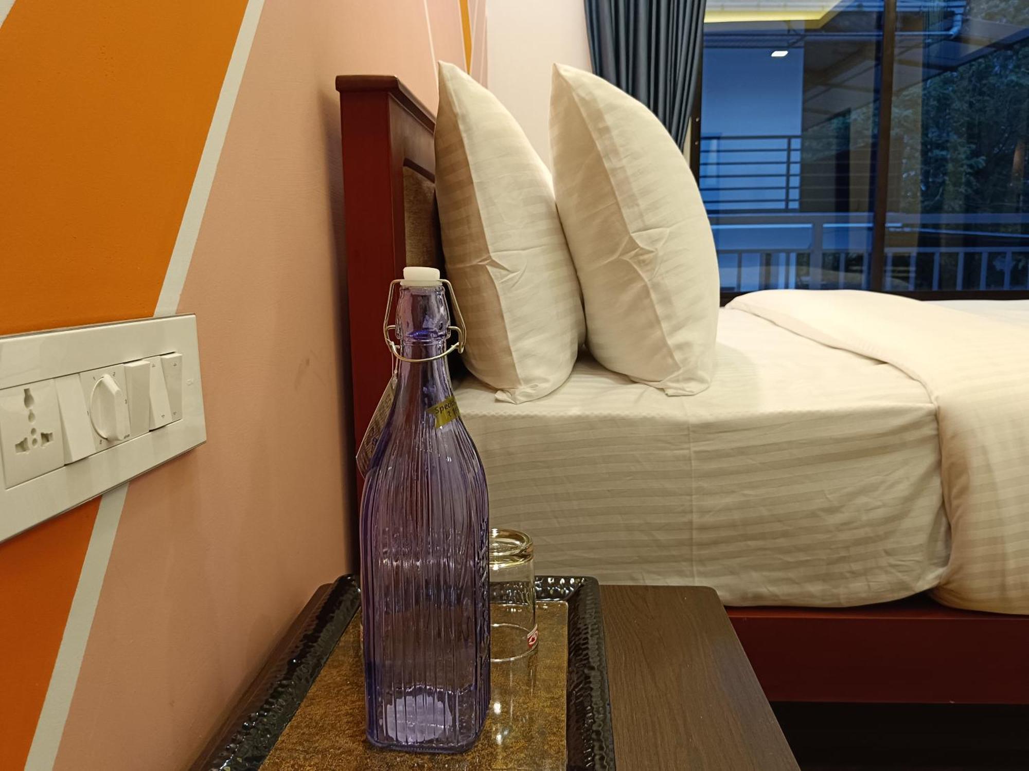 Apartamento Tea Elanza Devikolam Exterior foto