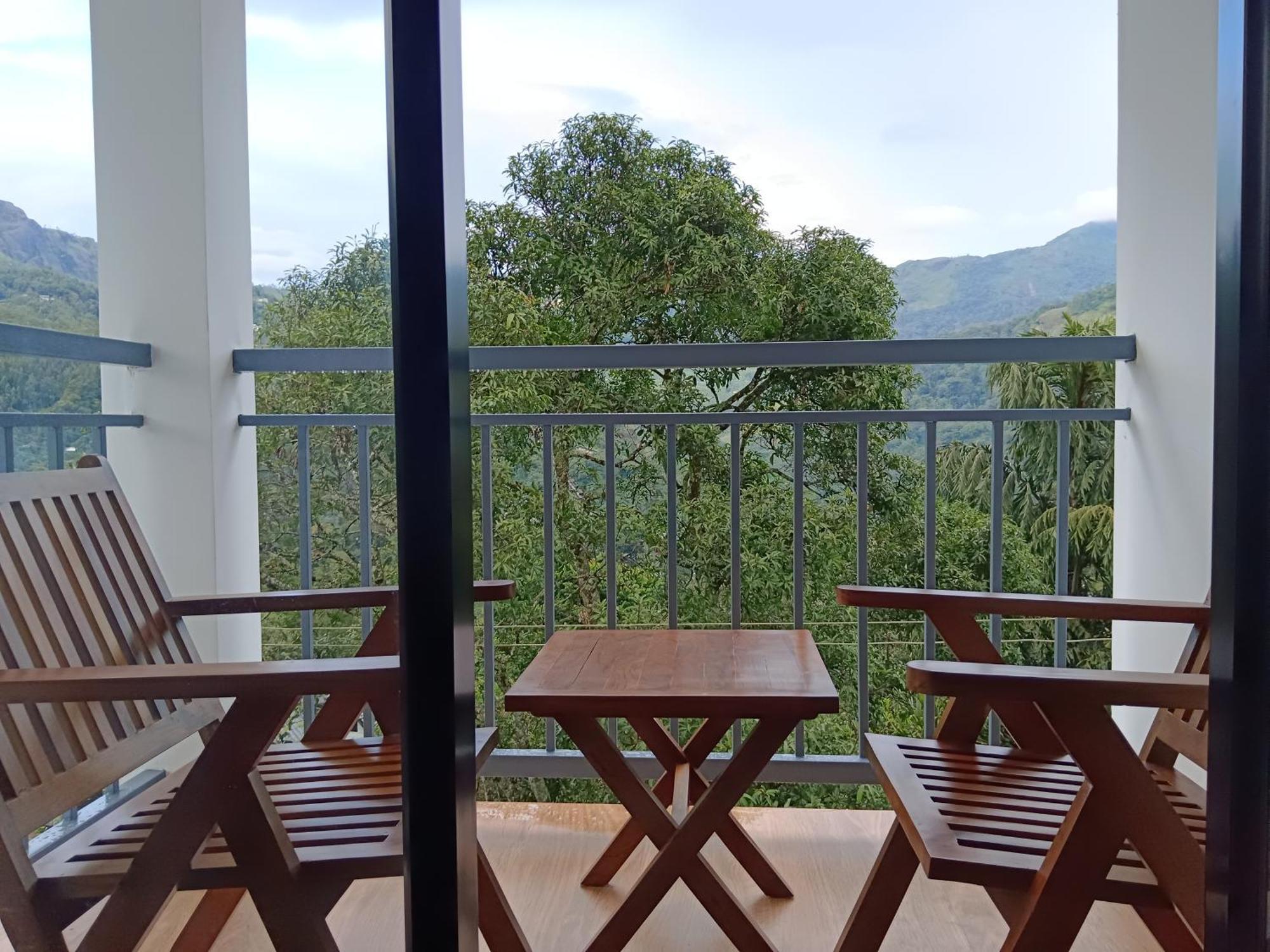 Apartamento Tea Elanza Devikolam Exterior foto