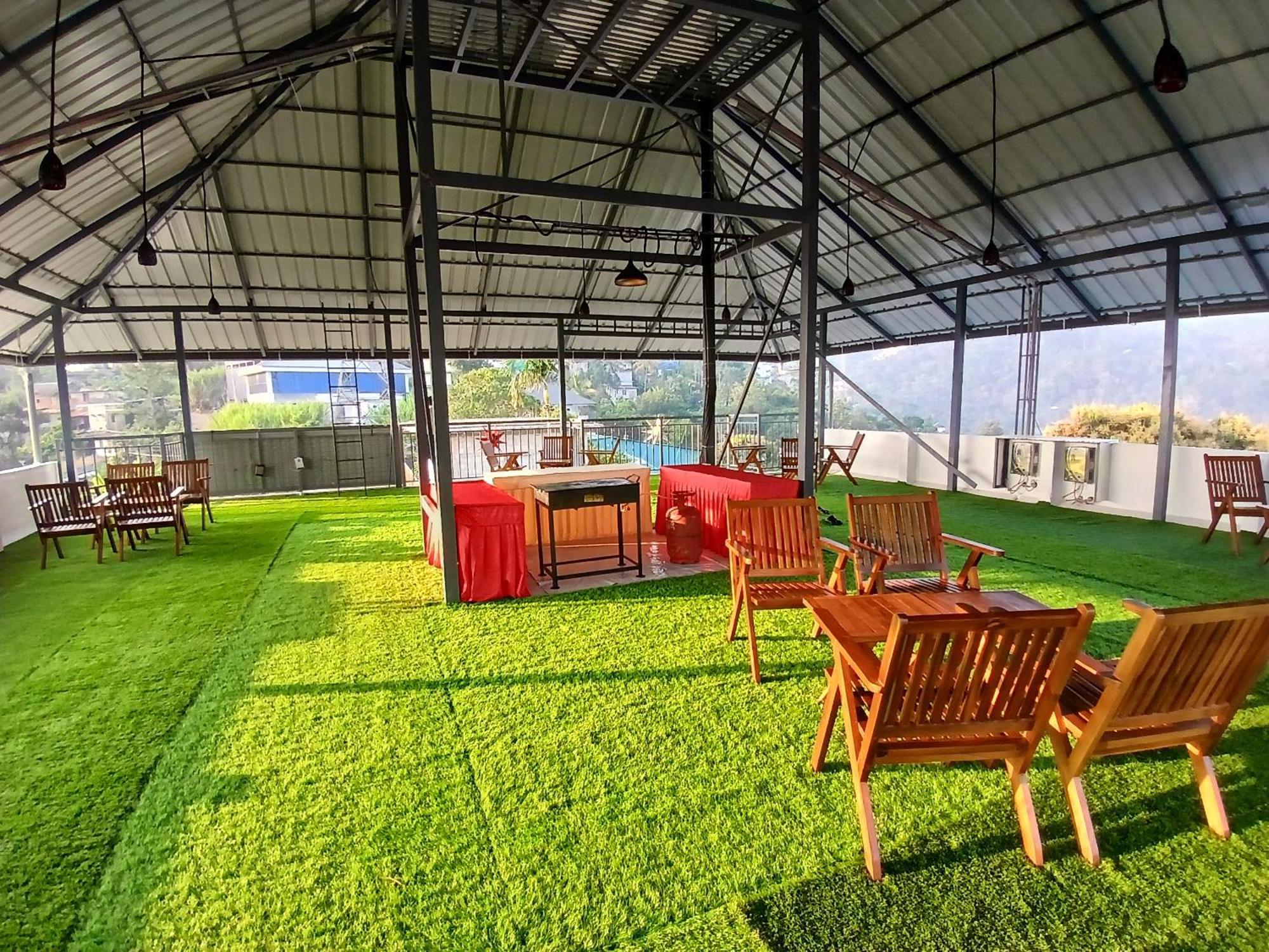 Apartamento Tea Elanza Devikolam Exterior foto